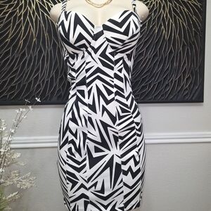 Kardashian Kollection Black and White Zigzag Mini Dress